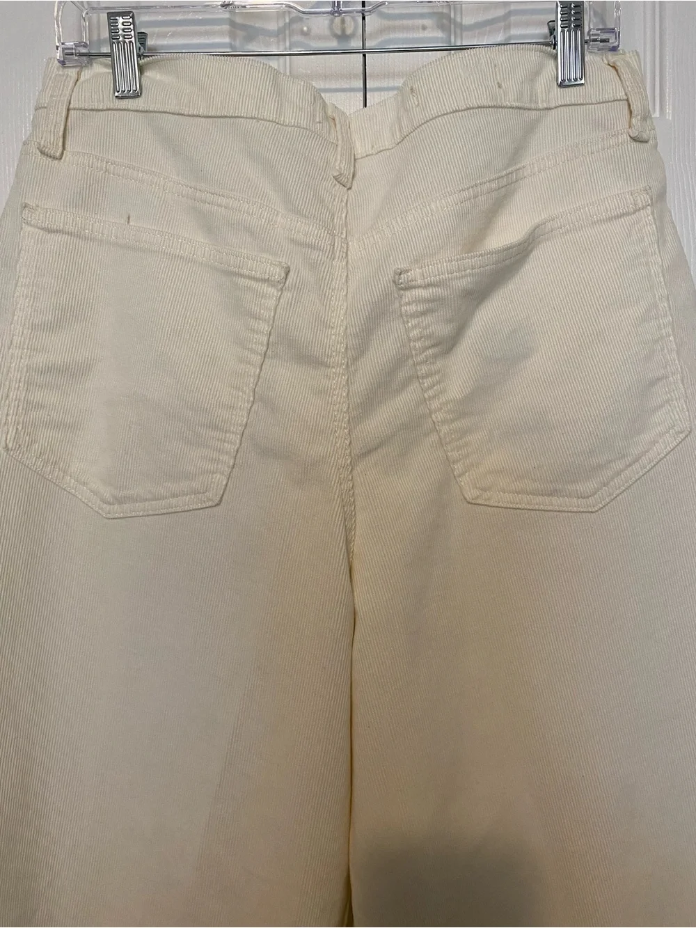 Universal Thread Cream High-Rise Wide-Leg Jeans
